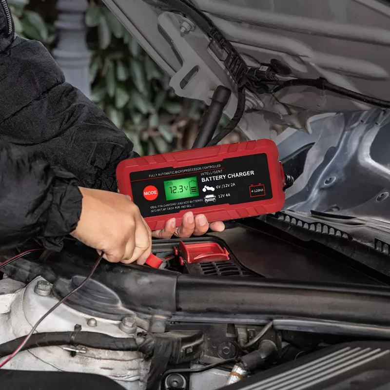 Зарядний пристрій для автомобільного акумулятора